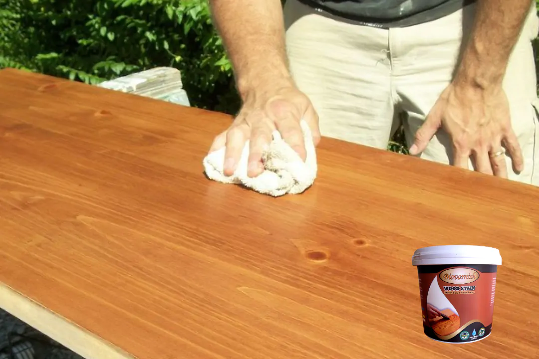 Cara Plitur Kayu Pinus agar Tampak Seperti Kayu Jati yang Mewah